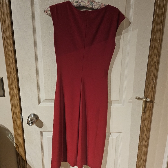 Women's Party Dress - Picture 2 of 6
